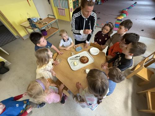 VELIKONOVE VE ŠKOLCE