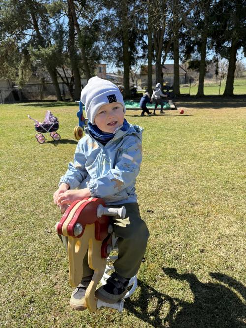 POZNÁVÁME OKOLÍ ŠKOLKY