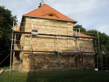 Oprava kostelu v Dožicích