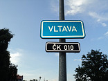 Rafťáci z BTO splouvali Vltavu